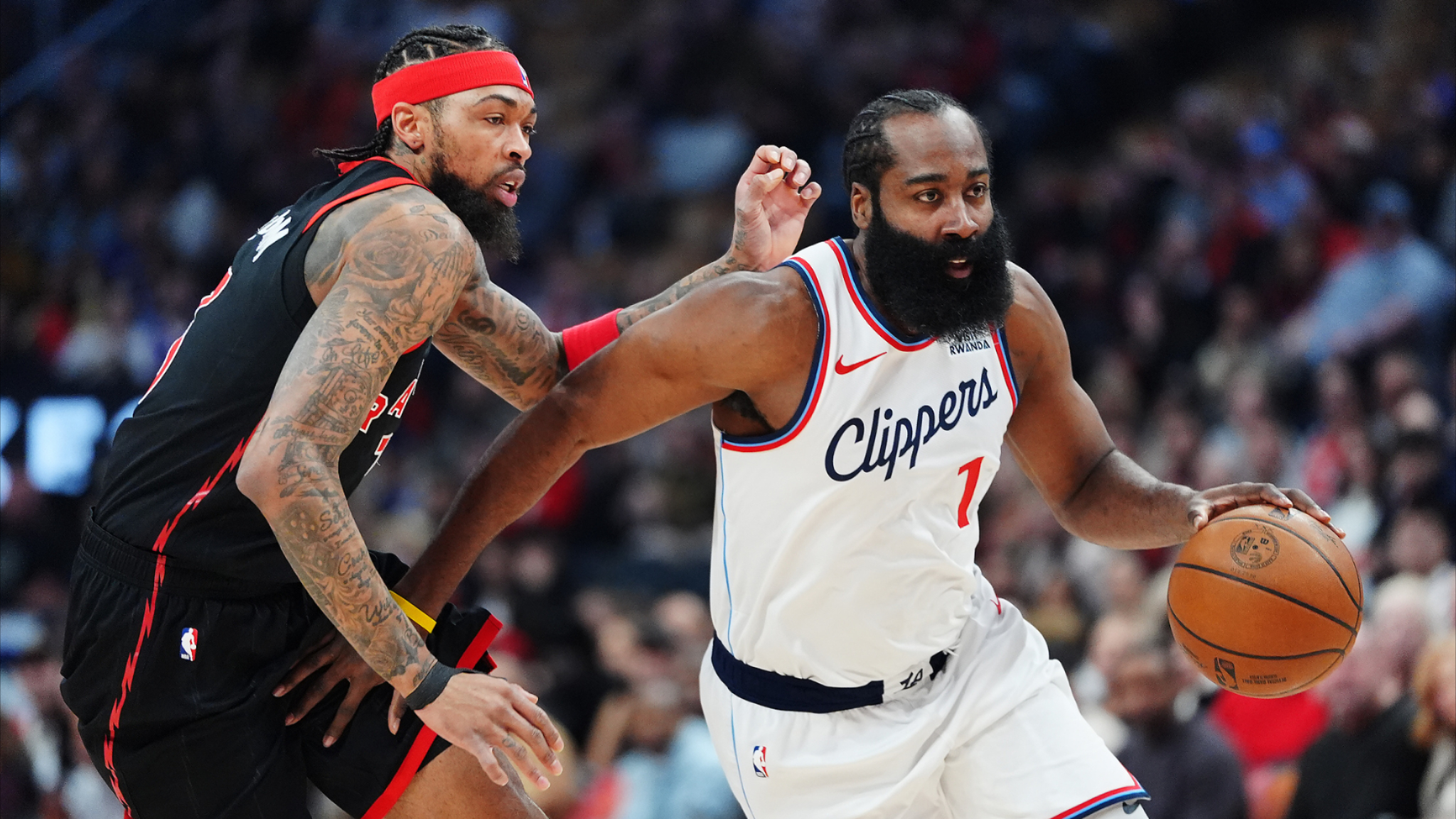  哈登在DWG比赛中关键助攻AC米兰围绕亚冠绝杀压哨，芝加哥公牛围绕足总杯单刀错失直接炸裂