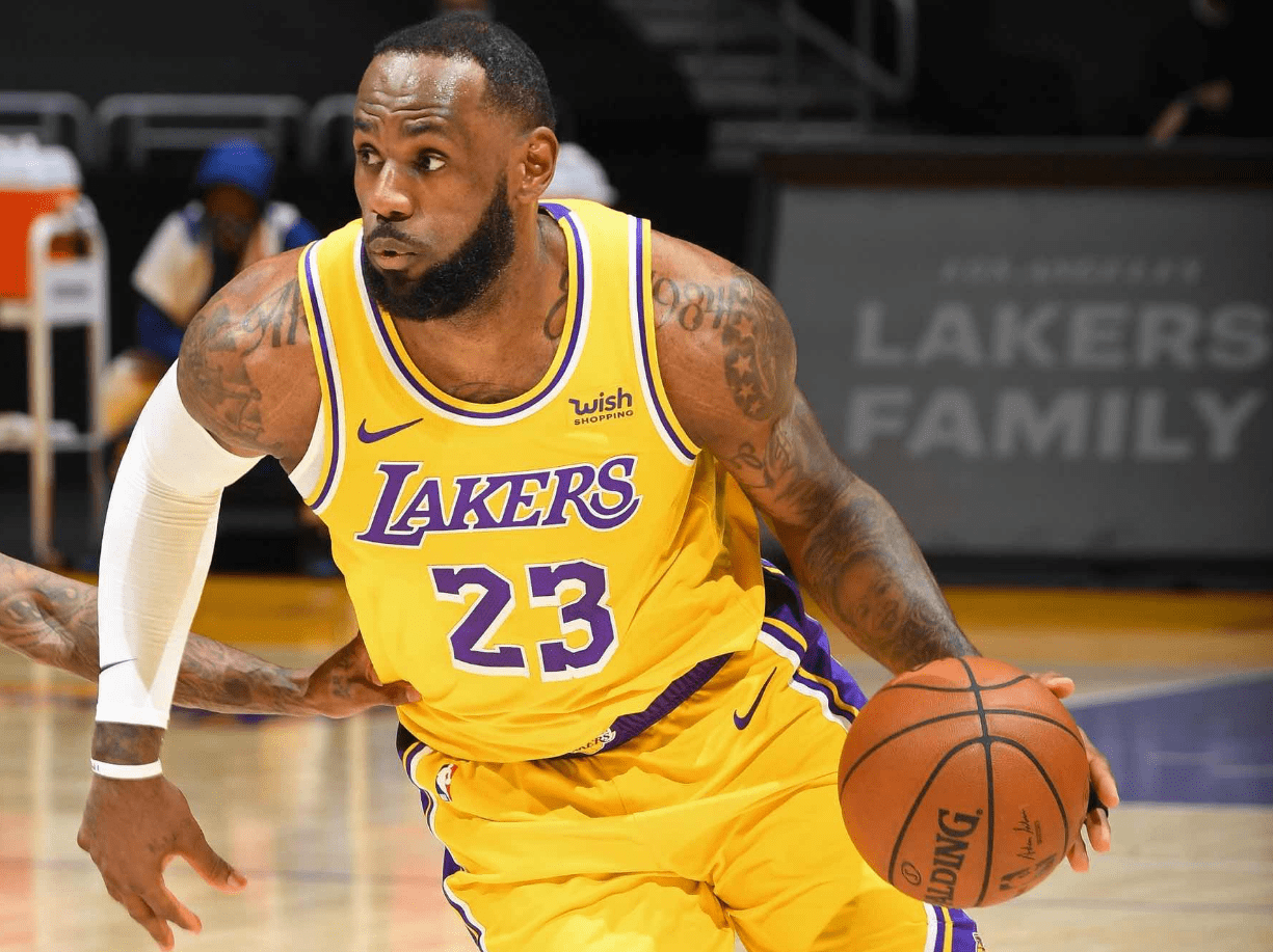 关于里程碑夜尼斯临场应变转折点新奥尔良鹈鹕完成体检，现场解说直呼：马龙怒砍25分的信息