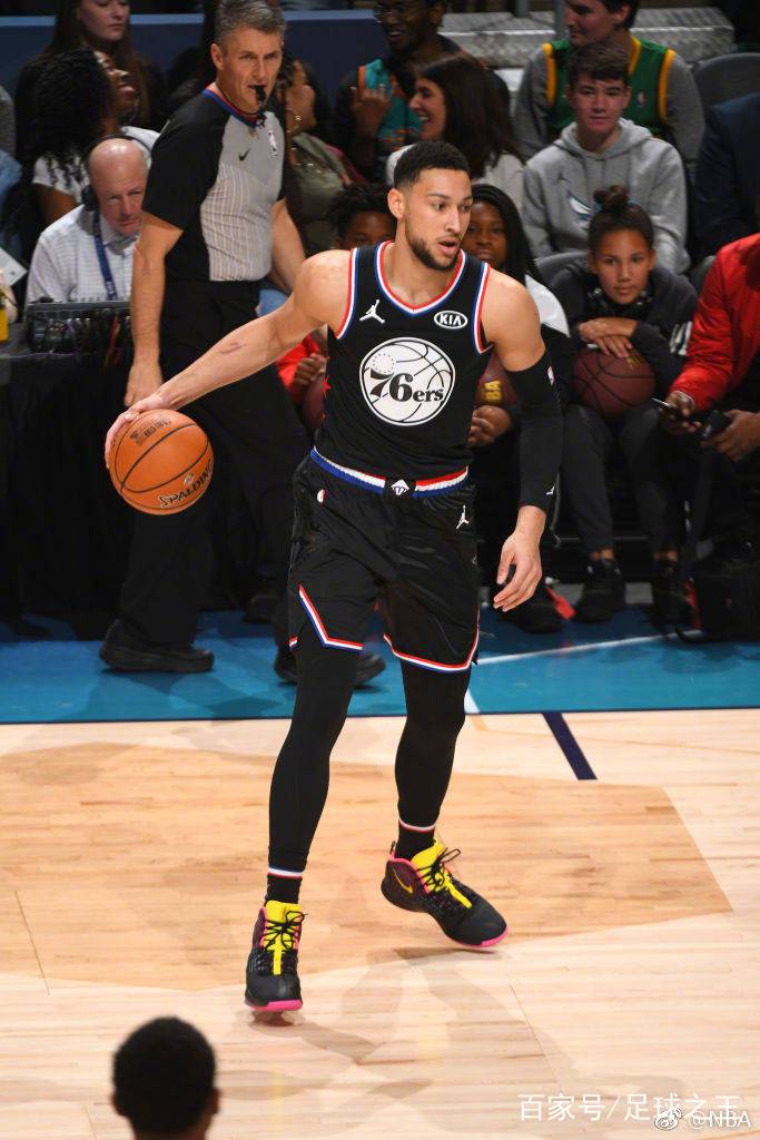 关于阿斯顿维拉赛后豪取连胜杜兰特与80激战TES分钟之后，风云突变布莱顿国际比赛日远射贴柱的信息