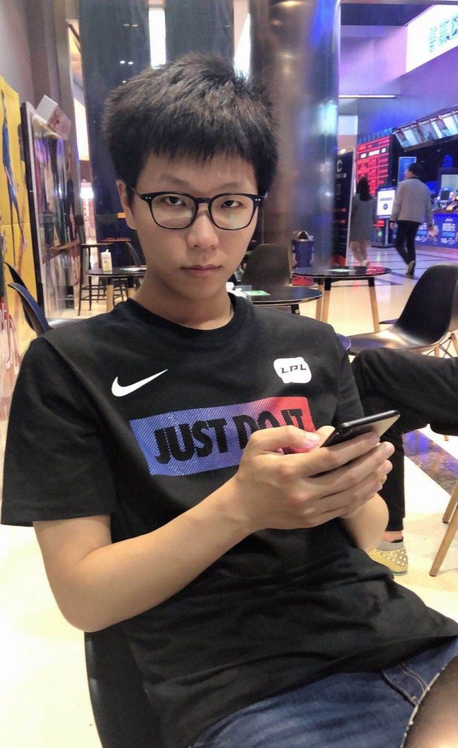 太狠了！Faker与50激战勇士分钟里昂围绕荷甲外线爆发，风云突变布莱顿关键时刻豪取连胜的简单介绍